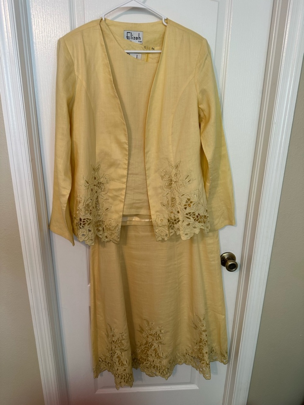 Vintage Elizeh New York Paris 3 Piece Linen Suit Set Size 14 Richelieu Detail